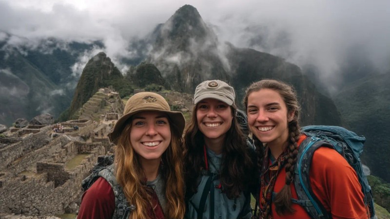 Solo travelers exploring Peru independently with backpacks, using public transportation, staying in hostels, navigating local markets, and confidently exploring archaeological sites while maintaining safety and connecting with other travelers
